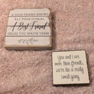 Altar’d State friend sign